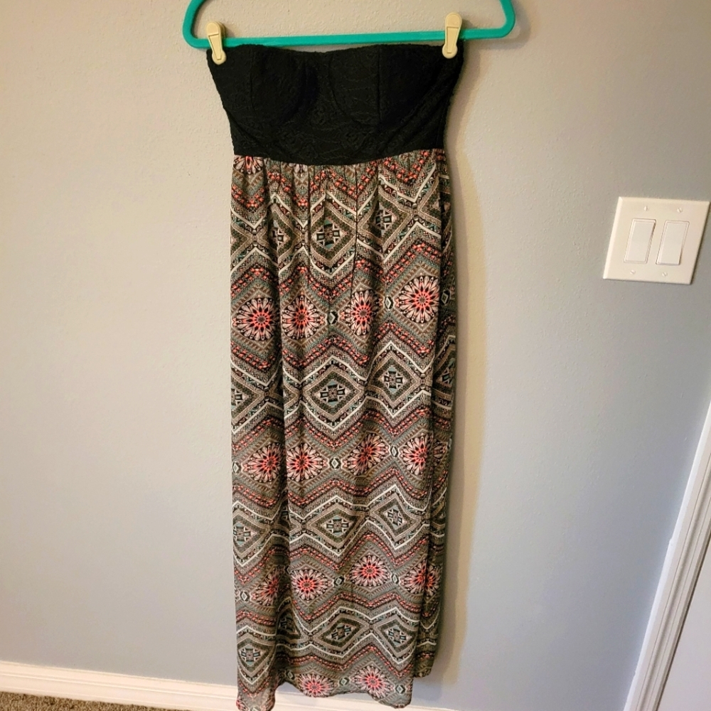 NO BOUNDARIES- strapless, long dress, sheer bottom, size S
